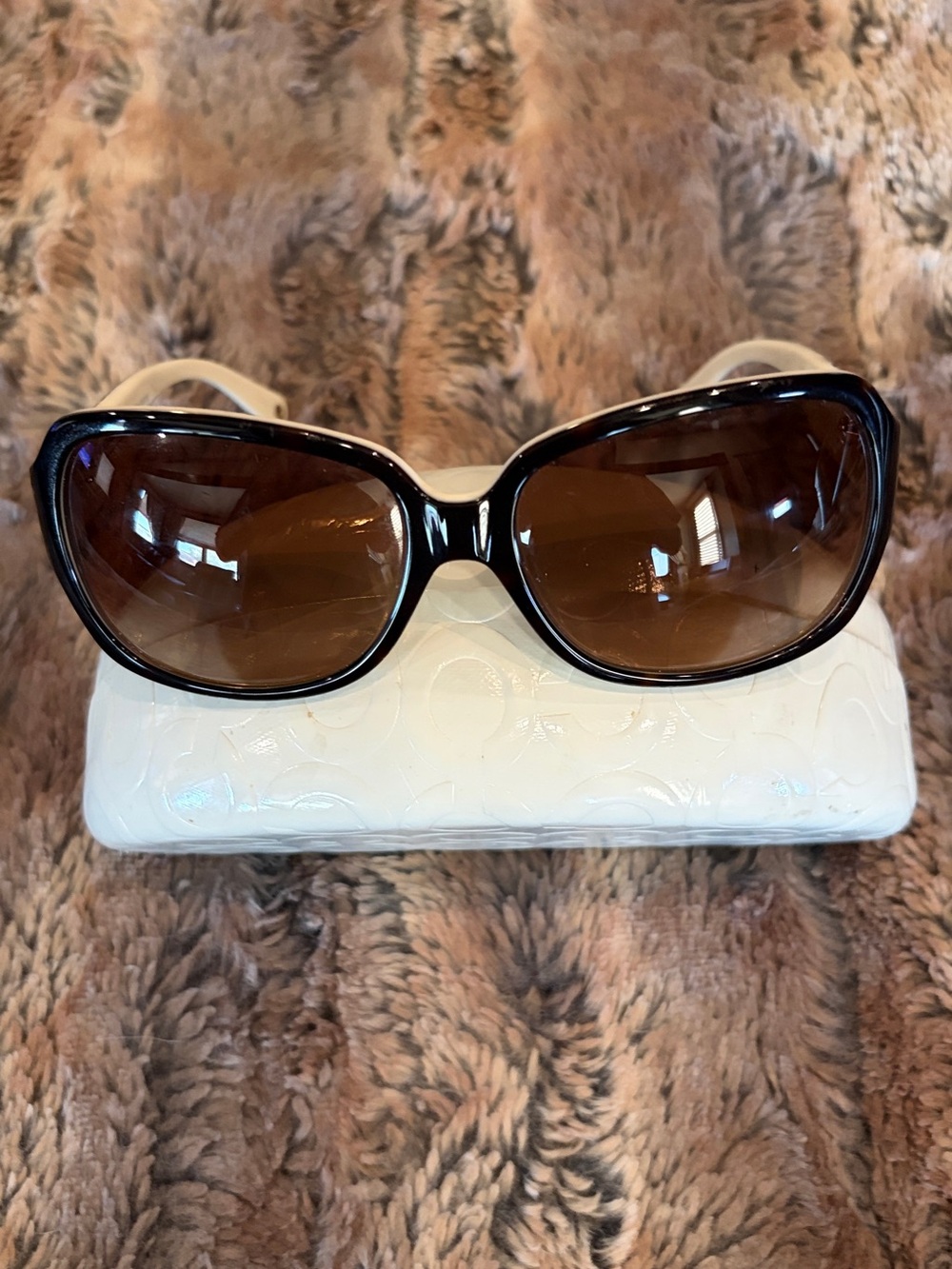Coach Black and White Logo Sunglasses - Picture 5 of 13